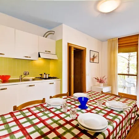 Residence Giuliana Bibione Habitación foto